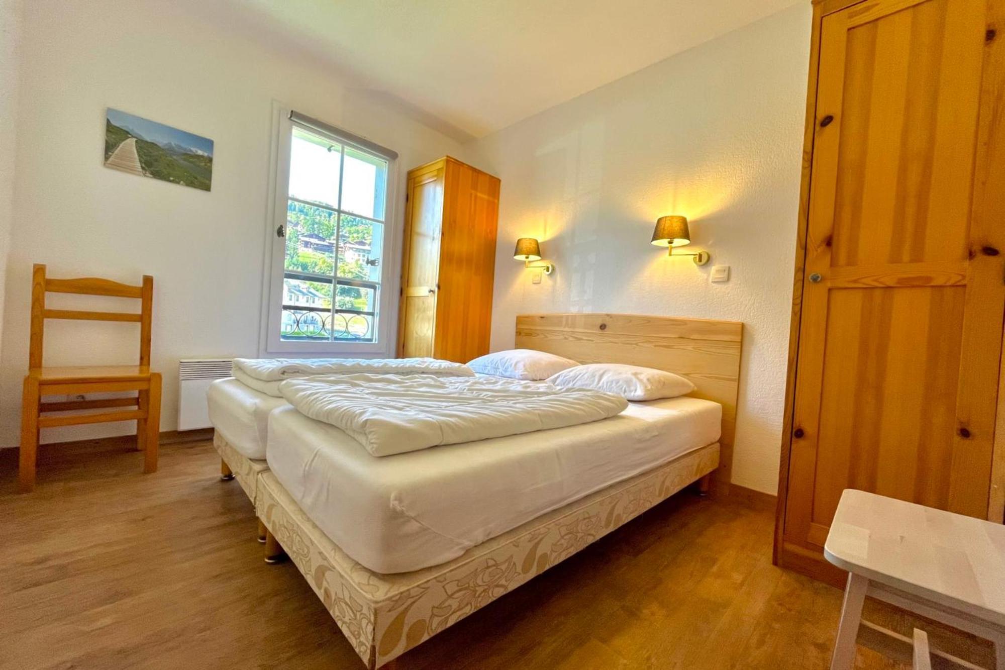 Apartment Le Bonnant Droit แซ็งต์-แฌร์เวส์-เลส์-แบ็งส์ ภายนอก รูปภาพ
