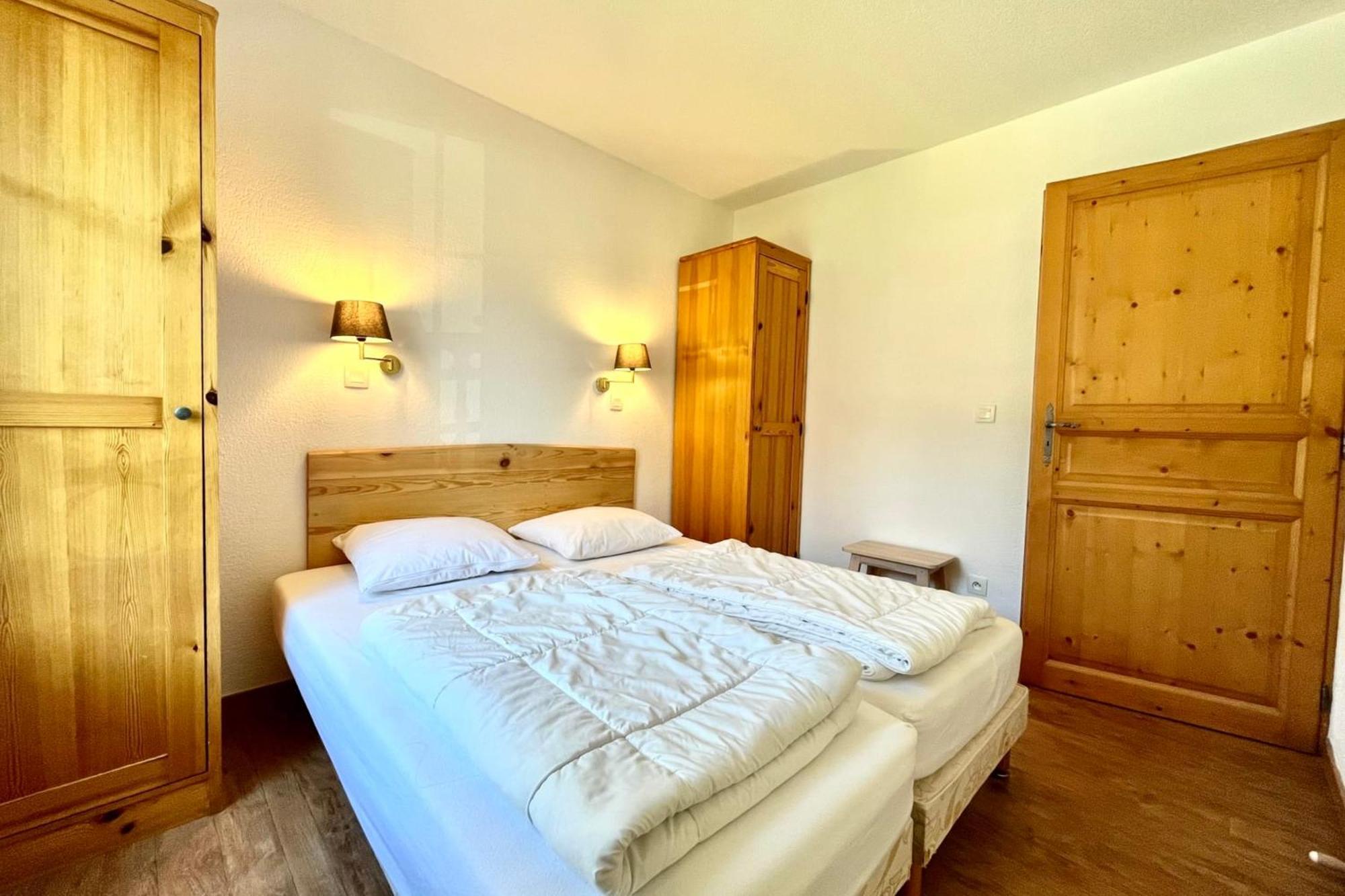 Apartment Le Bonnant Droit แซ็งต์-แฌร์เวส์-เลส์-แบ็งส์ ภายนอก รูปภาพ